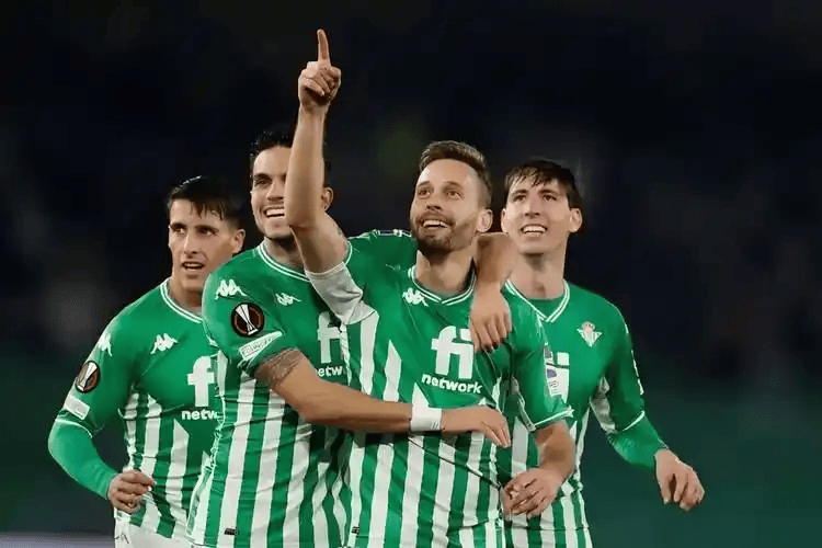 西甲焦点战:巴列卡诺VS埃尔切,保级与反弹的双重博弈